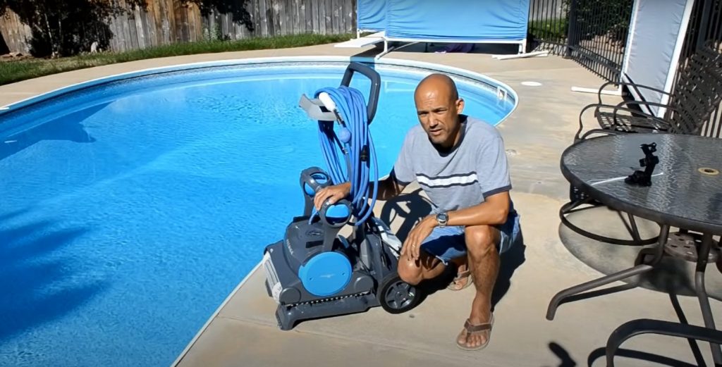 Dolphin premier robotic pool cleaner review